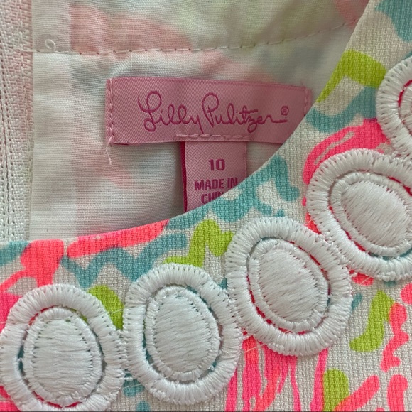 Lilly Pulitzer | Girls "Pop Up Lobstah Roll" Little Lilly Classic Shift Dress - Picture 6 of 6